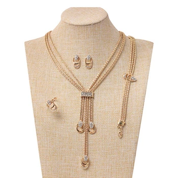 אופנה אירופאית ואמריקנית מוגזם קריסטל כלה שרשרת עגילים, צמיד, טבעת ארבעה חלקים סט בסגנון רטרו לנשים